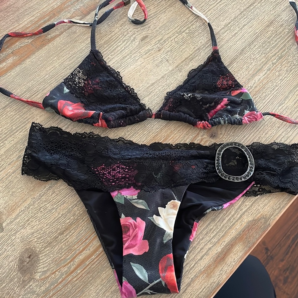 Beach bunny bikini size XS
